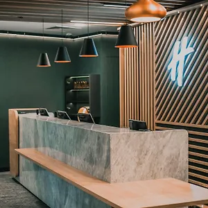 Centre By Ihg Otel